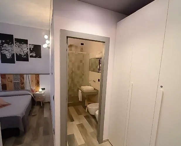 Civico 69 Gasthuis La Spezia